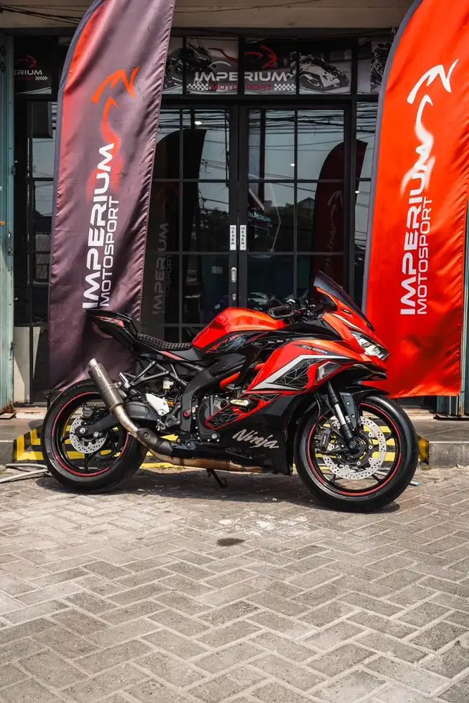 KAWASAKI ZX25R 2023 RED CANDY ABS QS
