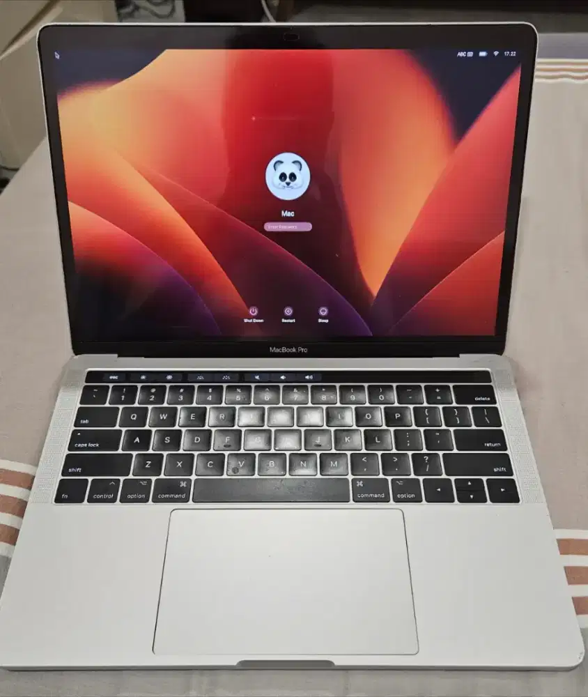 Macbook Pro 2017 retina 13 inch