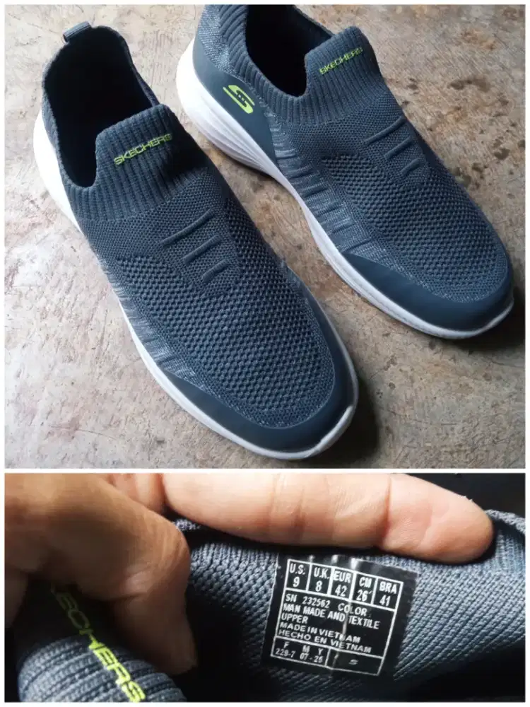 Sepatu - Skechers Uk-42
(Tadak ada dus)