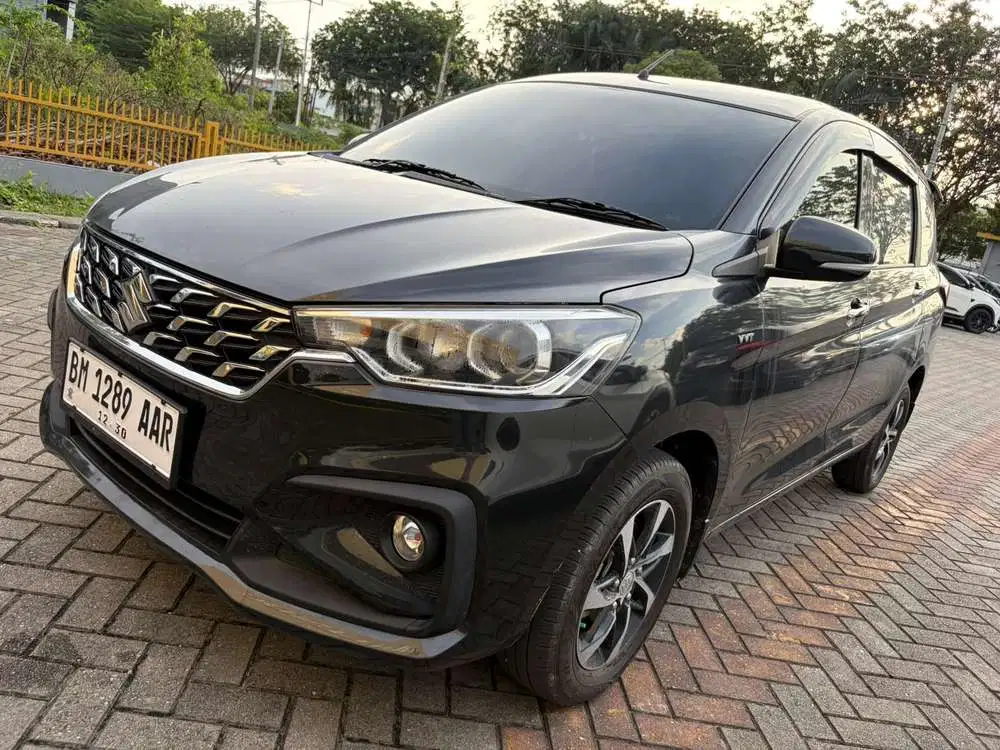 Ertiga GX hybrid 1.5 Manual 2024, KM Low