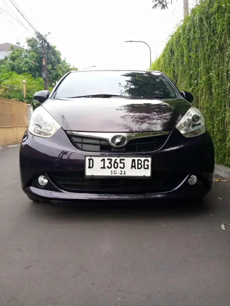 Daihatsu sirion RS manual 2013