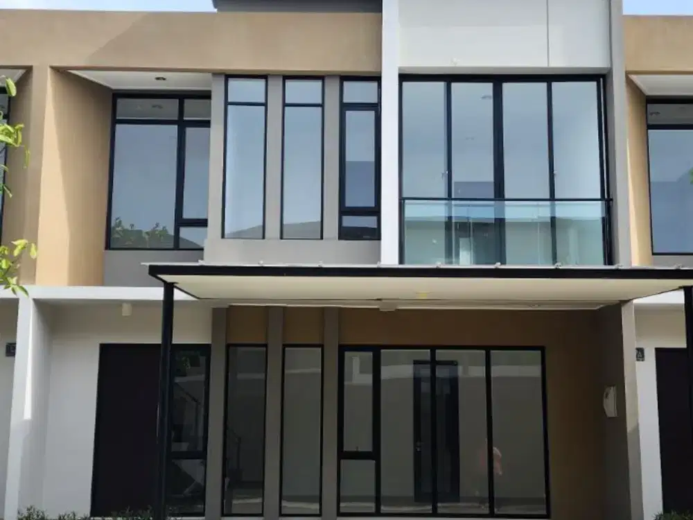 Dijual/Disewakan Rumah Milenial Dekat Akses Tol & Kawasan Kuliner di Cluster California PIK 2