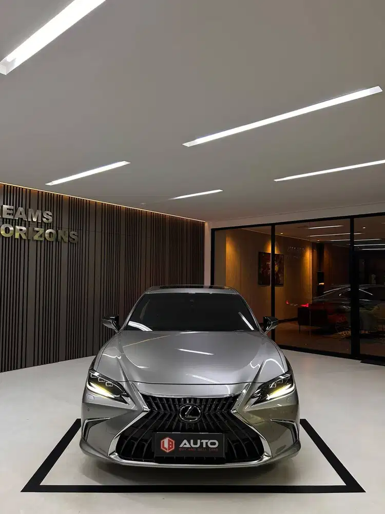 Lexus ES300H AT 2023 ES300 Hybrid Km14rb Sonic Titanium B860AS