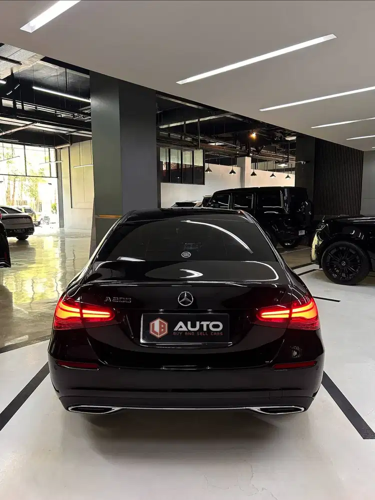 Mercedes Benz A200 Sedan 2026 Hitam Mercy Km27Perak Nik 2025 B1335PDR