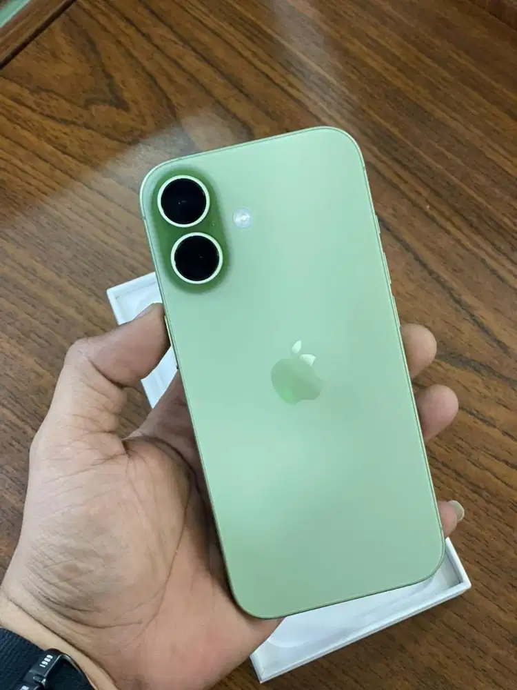 iPhone 17 256GB Sage iBox!