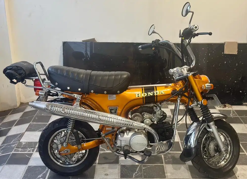 Hinda DAX Old Custom