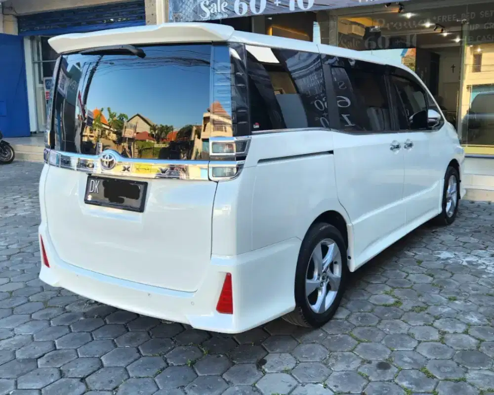 Toyota voxy 2018 terawat