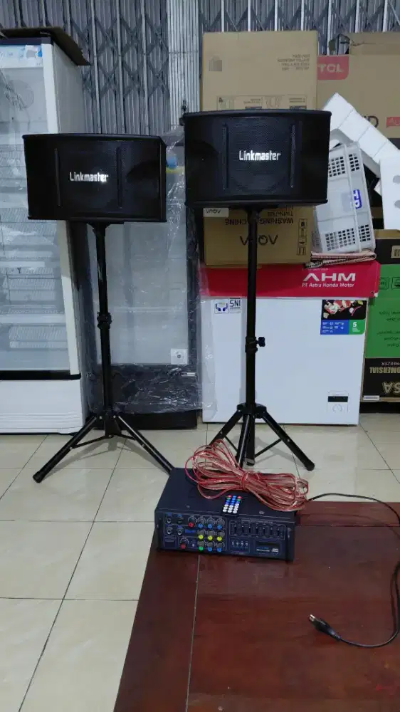 Satu set salon karoke.blutut