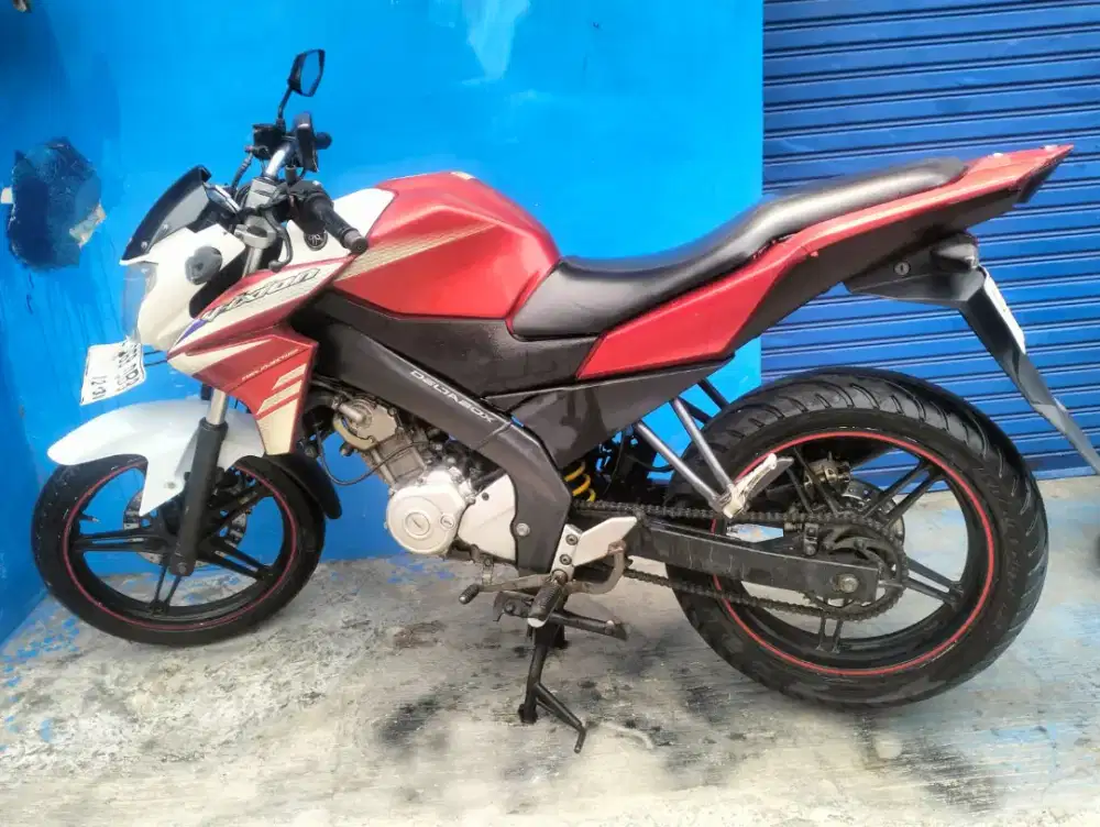 Yamaha Vixion 2015 Plat L Pajak Hidup Istimewa