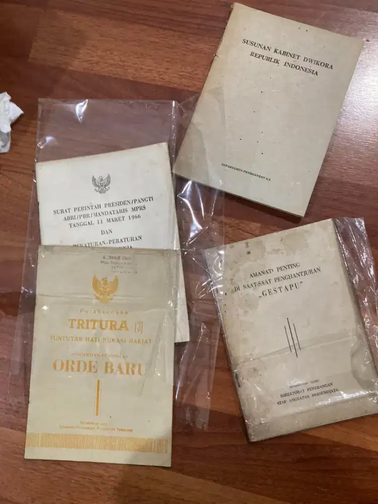 4 Koleksi Langka Arsip Penting Indonesia Antik