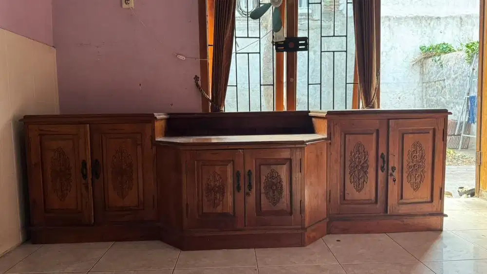 Buffet Kayu Jati