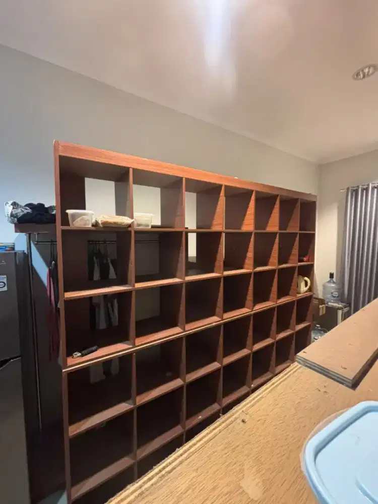 DI JUAL RAK LEMARI