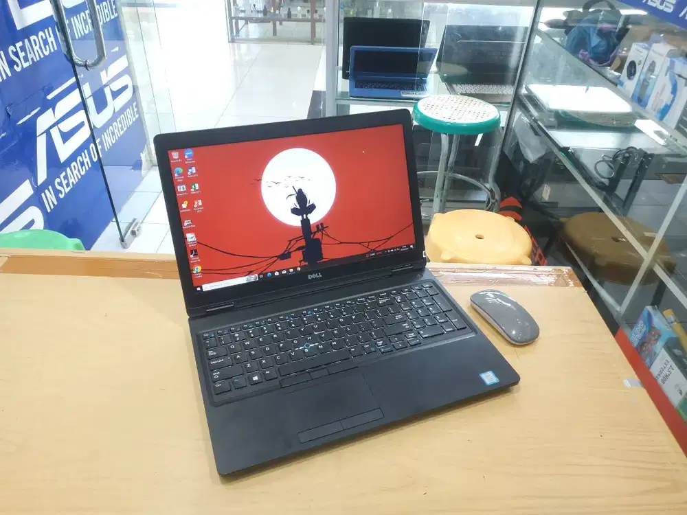 LAPTOP DELL PRECISION 3520 INTEL XEON RAM 16GB SSD 256GB NVIDIA QUADRO