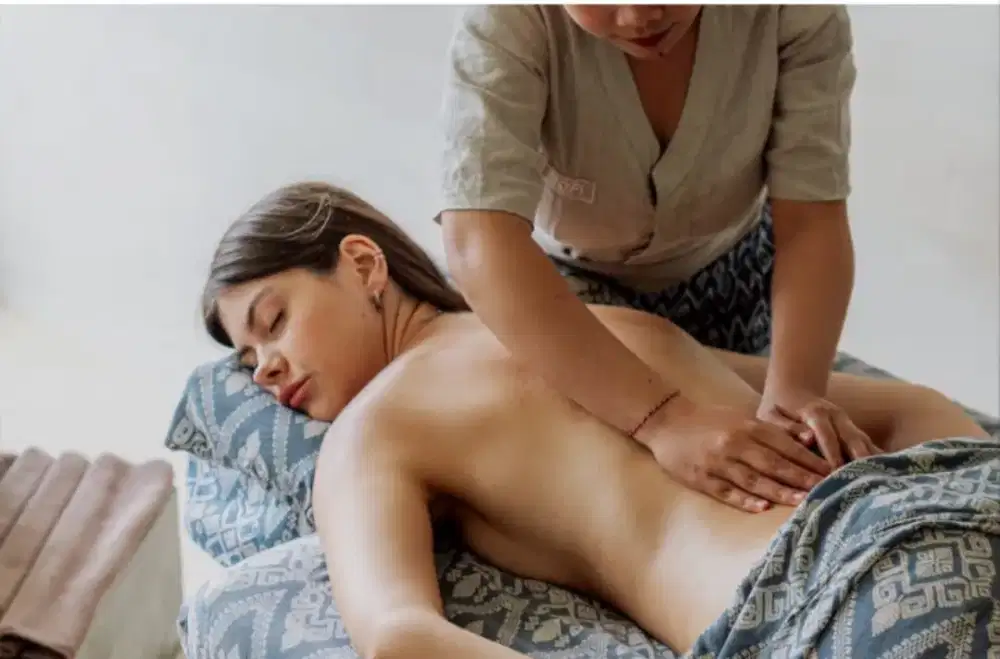 Dibutuhkan therapist wanita