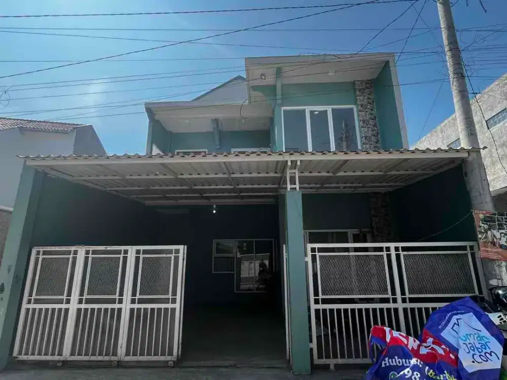 Rumah di Jual 2 Lantai Bagus Siap Huni dekat ke Citimall Garut kota