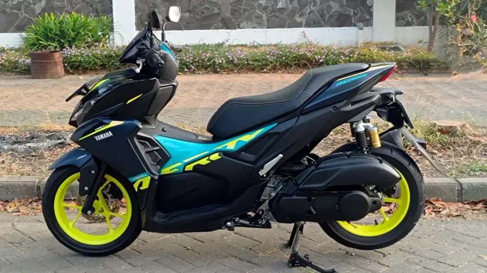 AEROX ALPHA CYBERCITY ABS