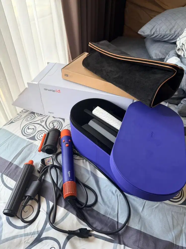 Dyson Airwrap.id like new