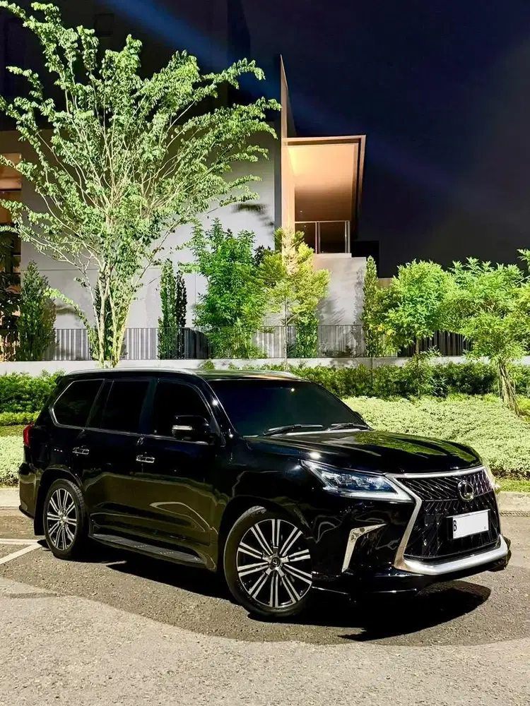 Lexus LX570 2008 V8