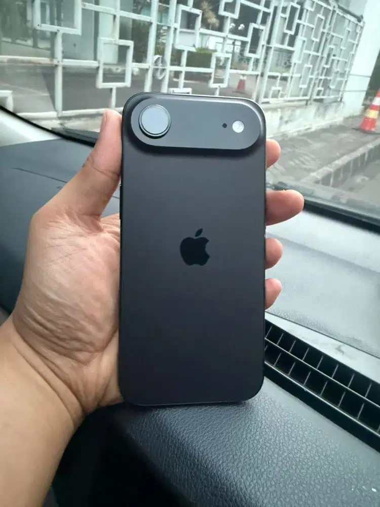 Iphone 17 Air 256GB ibox mulus fullset like new