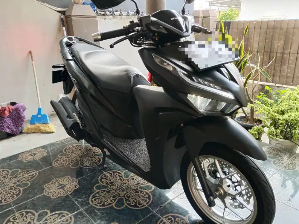 Vario 125 CC iss