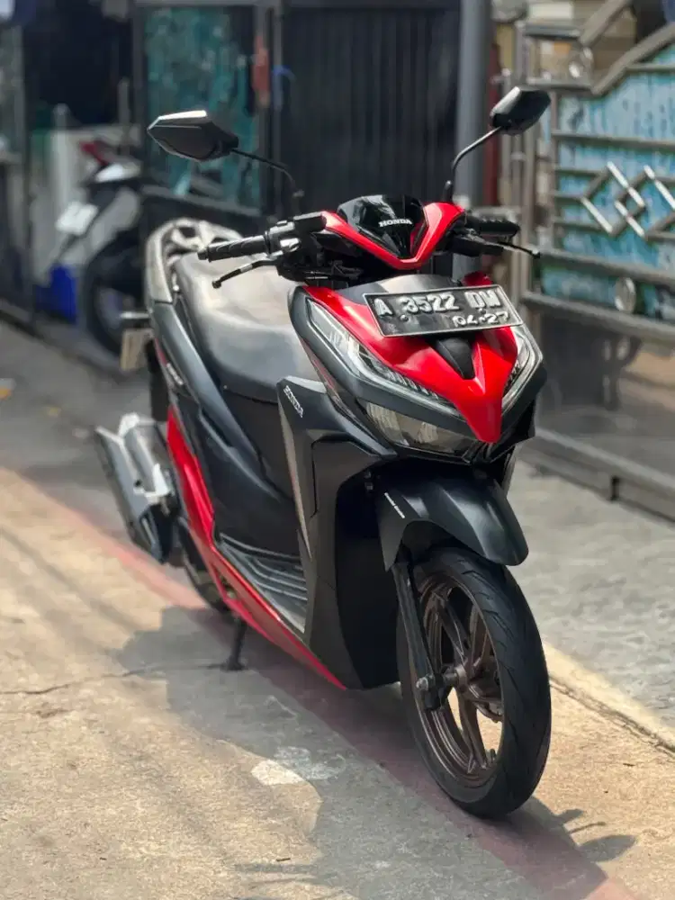 jual cepet Vario LED new 150 Keyles tahun 2021 terakhir km rendahh