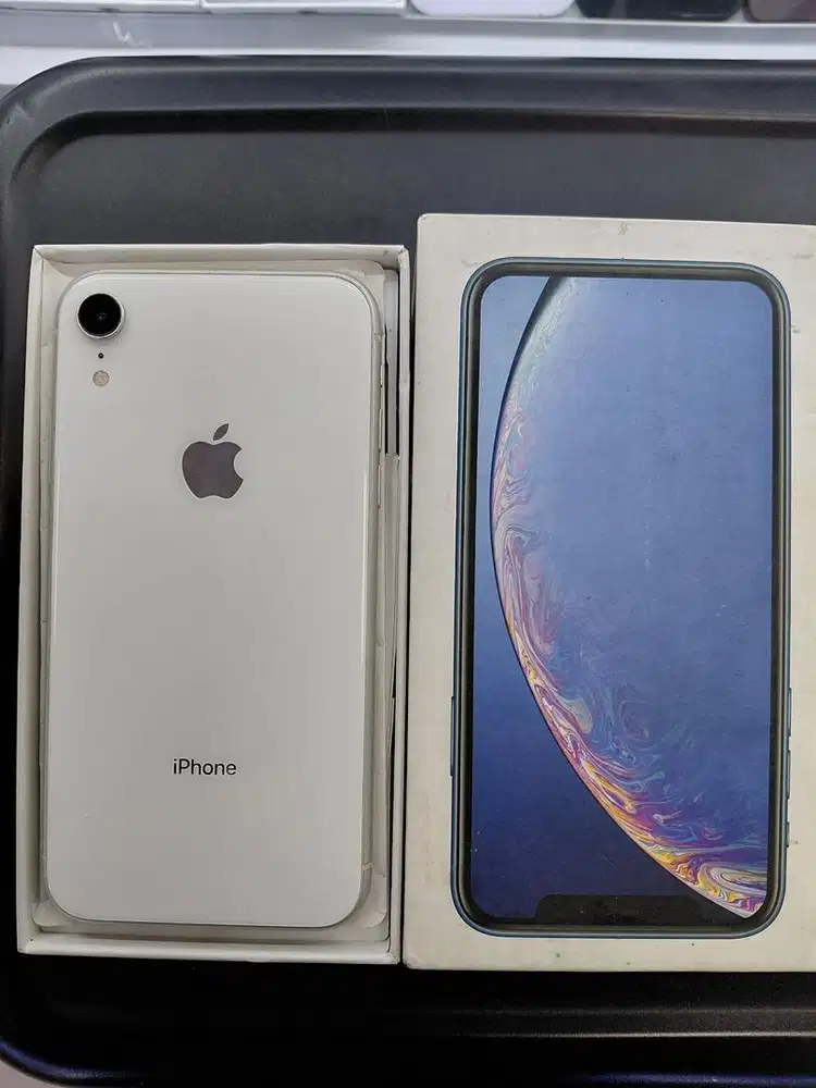 Iphone XR 128GB WHITE
