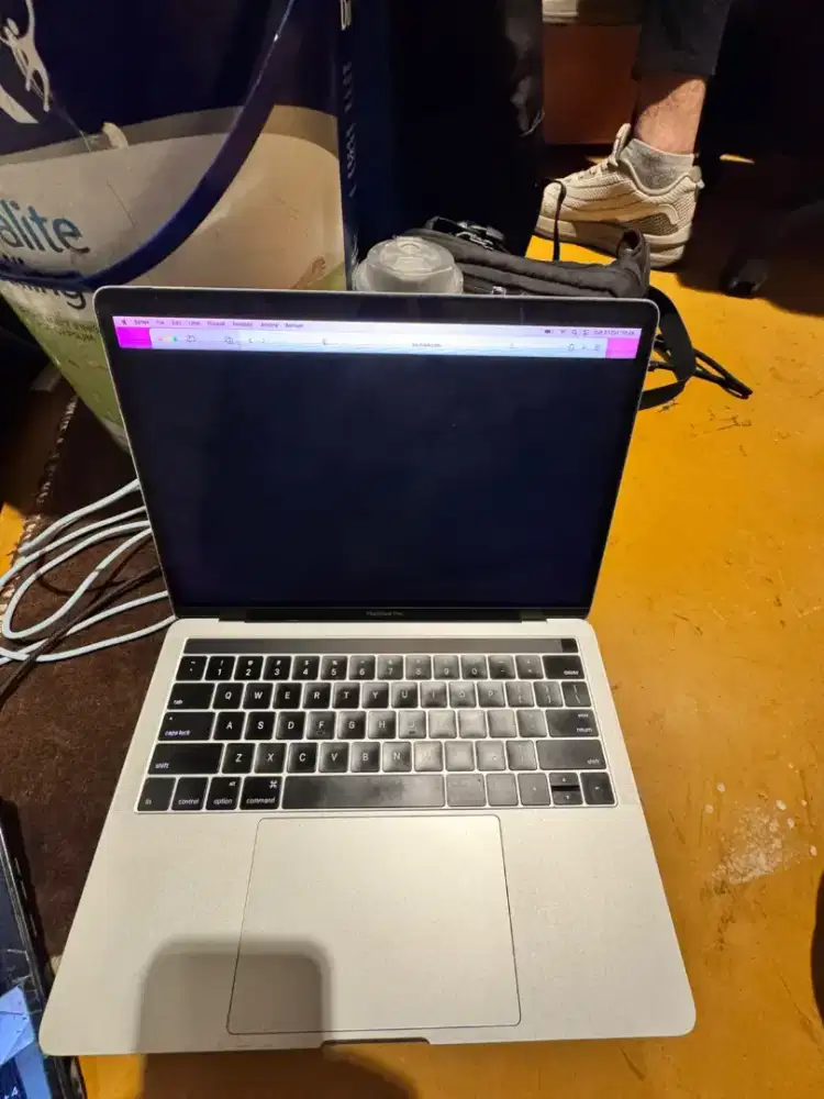 Macbook pro 13 inch 2016