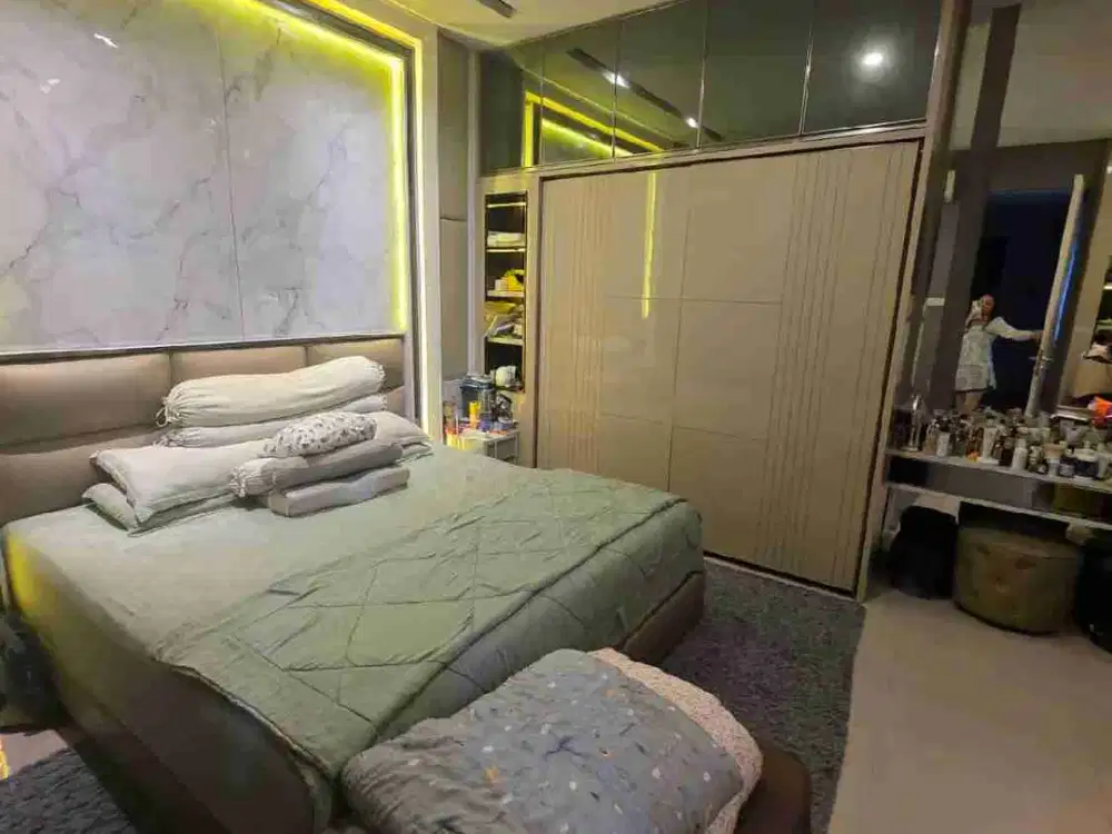 DIJUAL RUMAH ROYAL RESIDENCE FULL FURNISHED MODERN