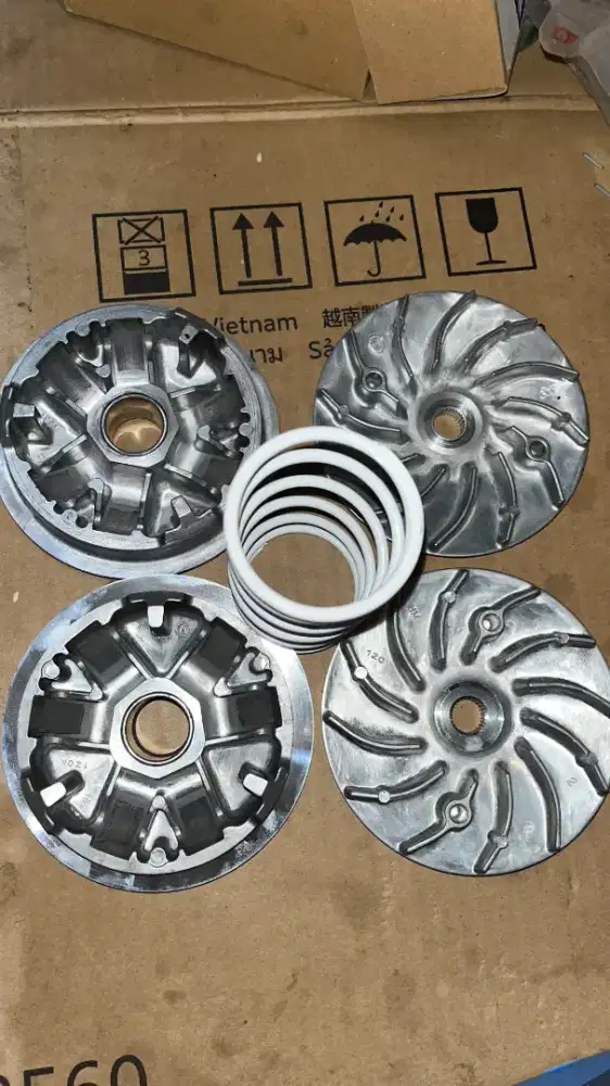 Pulley rumah roller 13,5 dan 13,8 derajat.