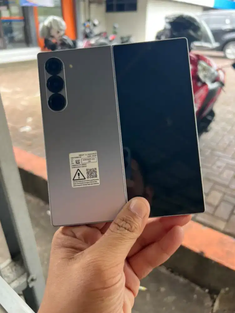 Samsung Z Fold 6 12/256 Mulus Fullset