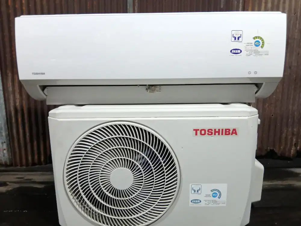 MENJUAL AC BEKAS 1 PK KOMPLIT
