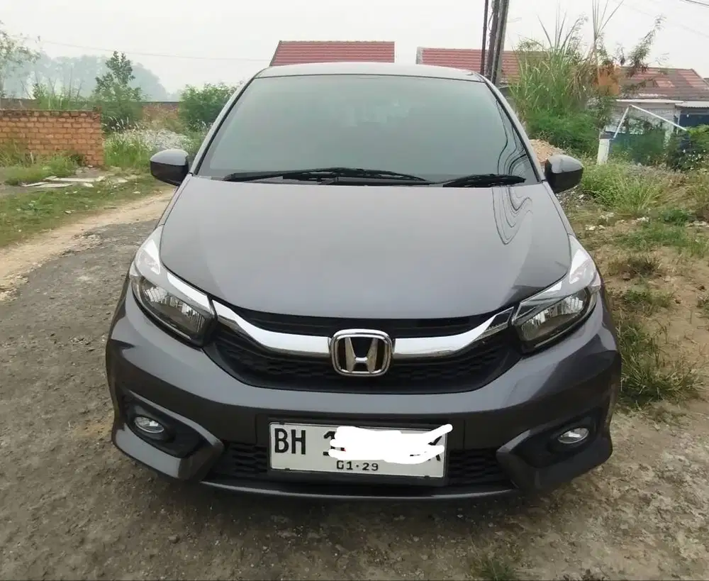 Honda brio e maual