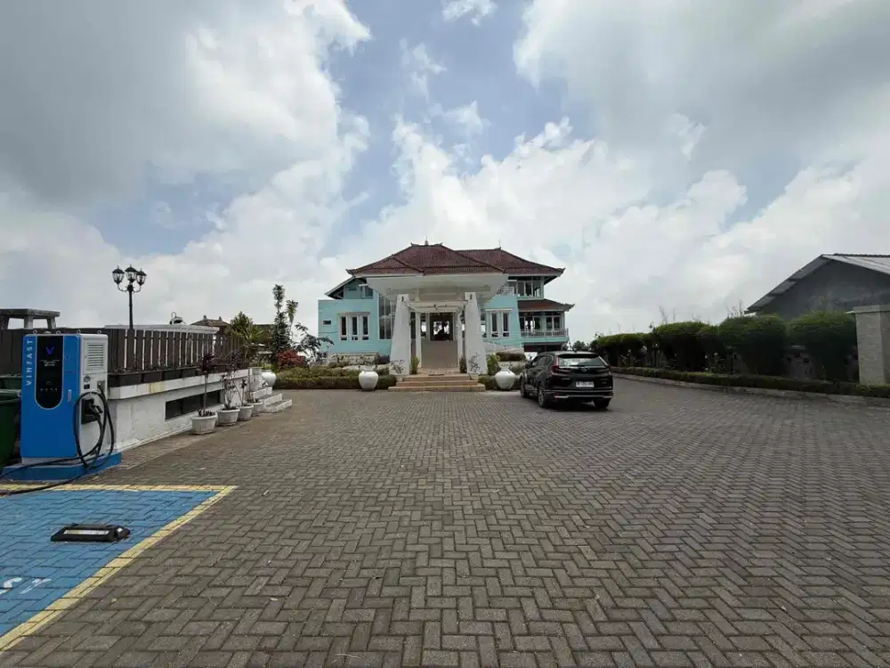 Dijual Hotel Melati & Resto View Danau & Laut di Bedugul