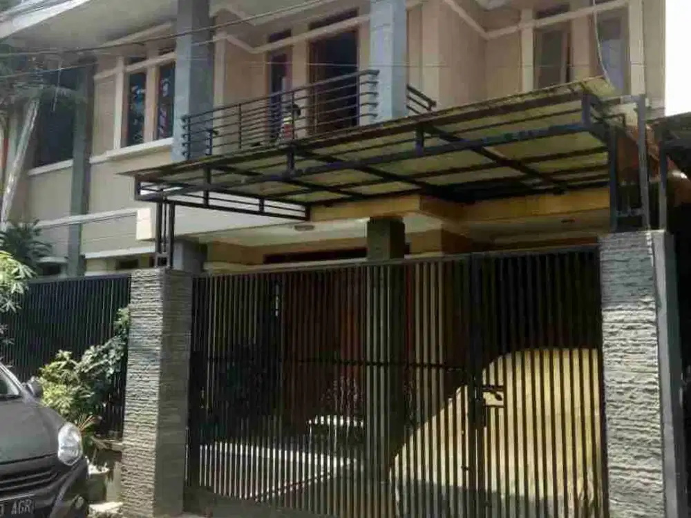 Dijual rumah 2lt situsari cijagra buahbatu siaphuni