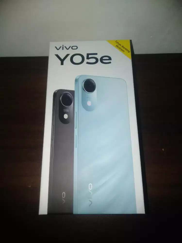 Hp Vivo YO5e. Dijual cepat pemakaian pertama baru seminggu. bisa nego