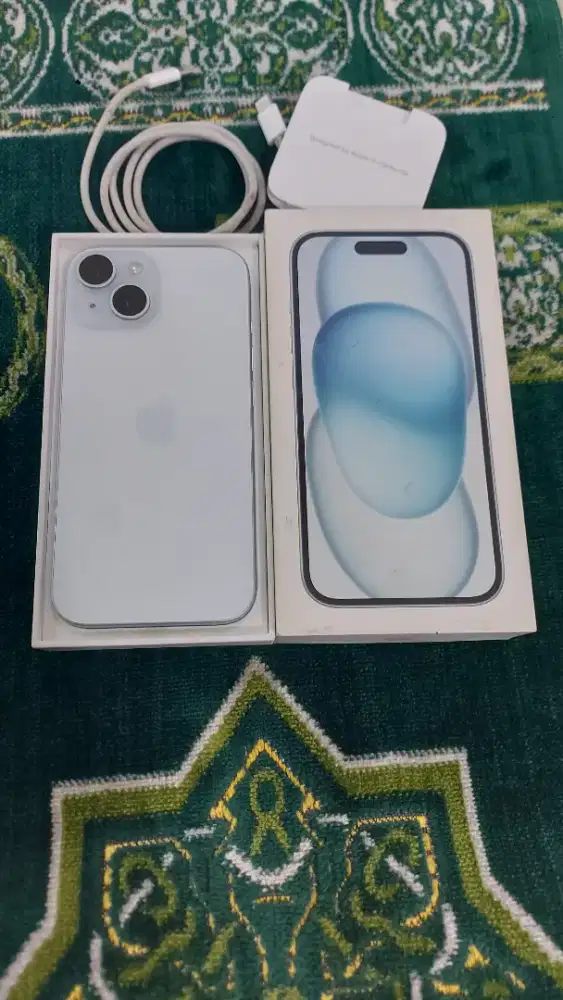 Iphone 15 blue 128 gb ibox