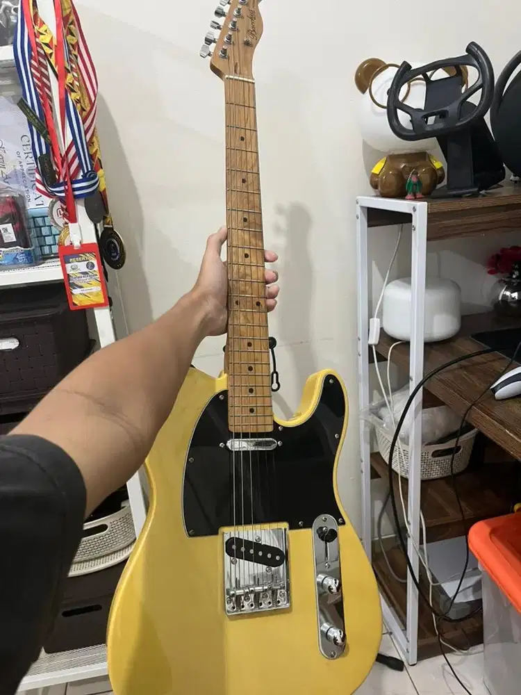 Dijual Gitar Telecaster Bacchus BTE1RSM dan Ampli Blackstar