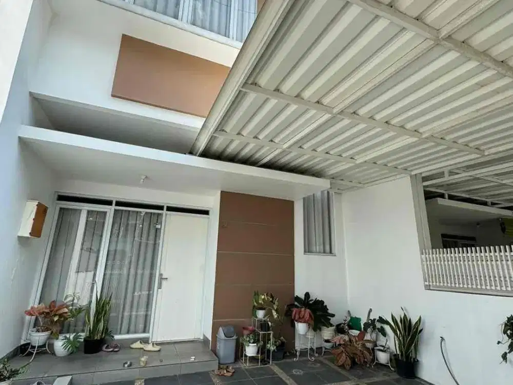 dijual rumah siap huni 2 lantai minimalis di Arcamanik Endah Bandung