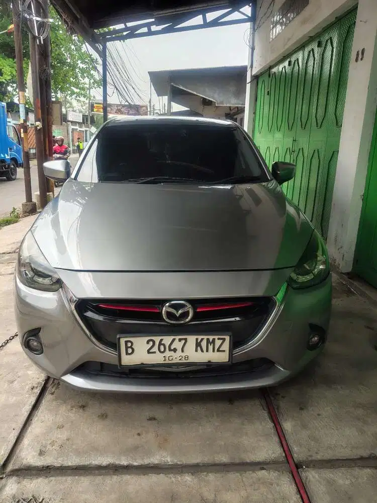 Mazda 2 2015 Bensin