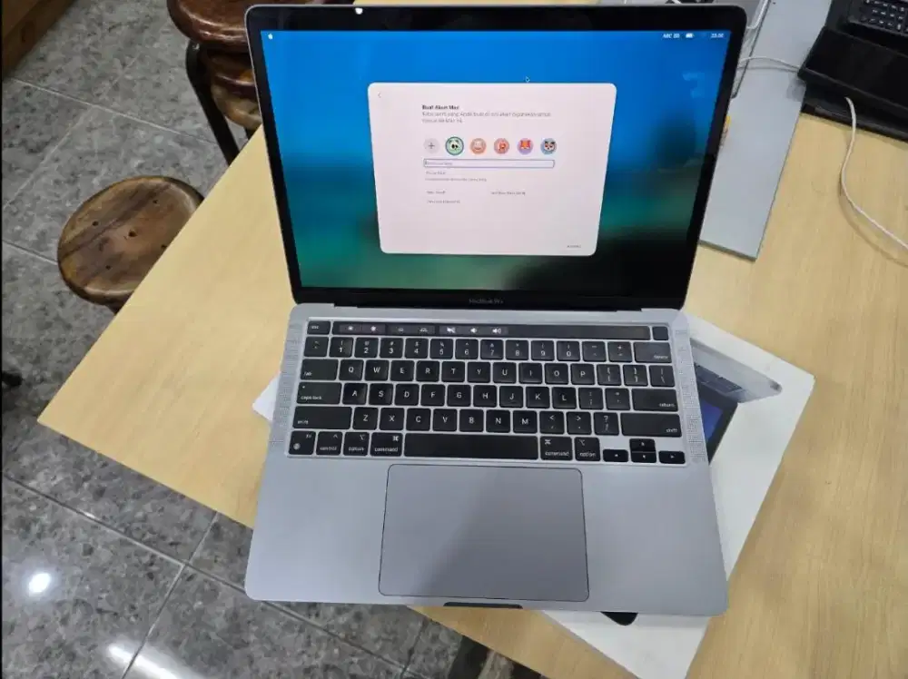 MACBOOK PRO M2 IBOX 256 GB