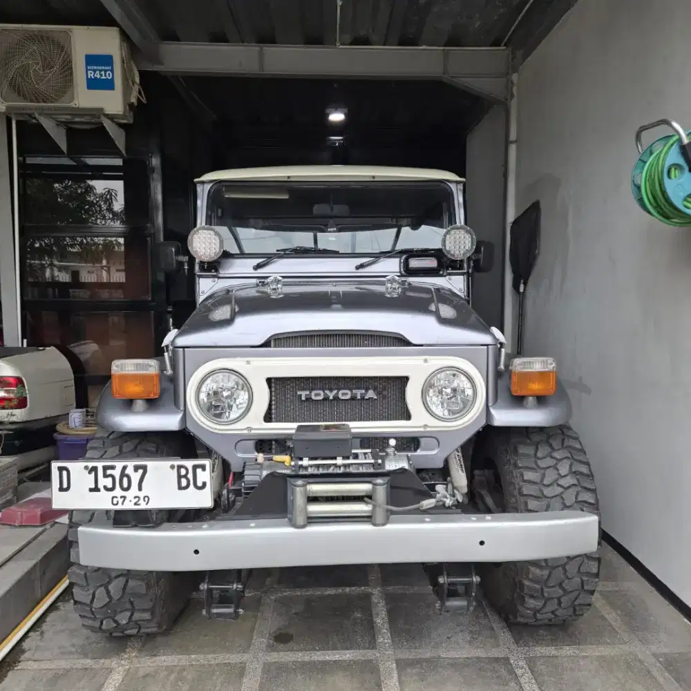 Hardtop bensin 2F tahun 1978