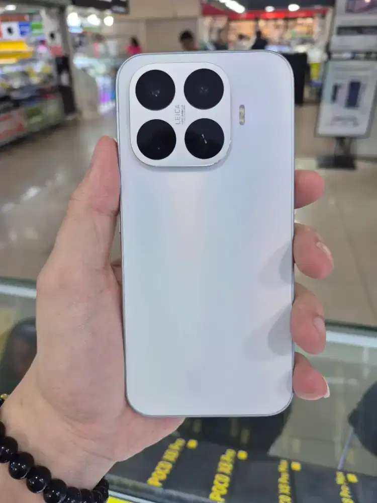 Xiaomi 17t ram 12/512gb garansi sampai okt 2028 mulus