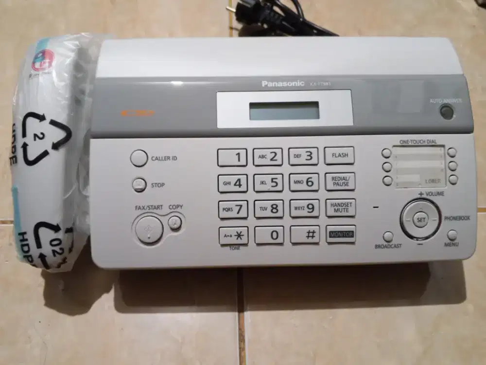 Mesin Fax Panasonic KX-FT983