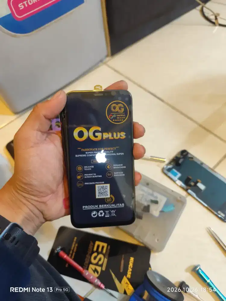 Ganti lcd hp android iphone