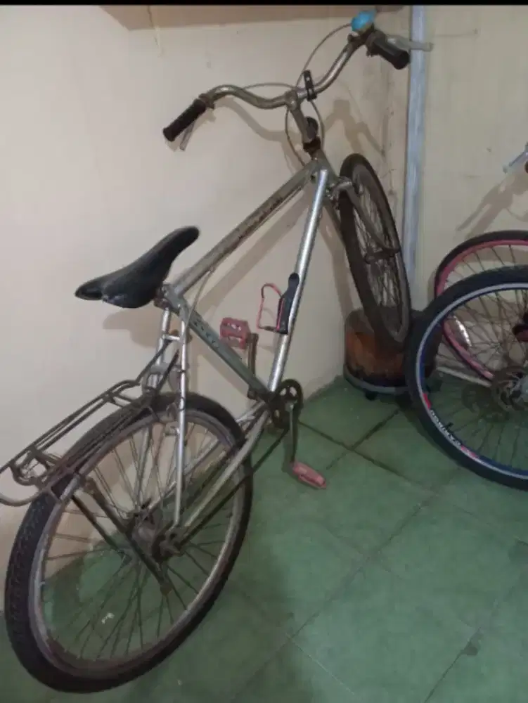 dijual aja sepedanya lokasi meruya