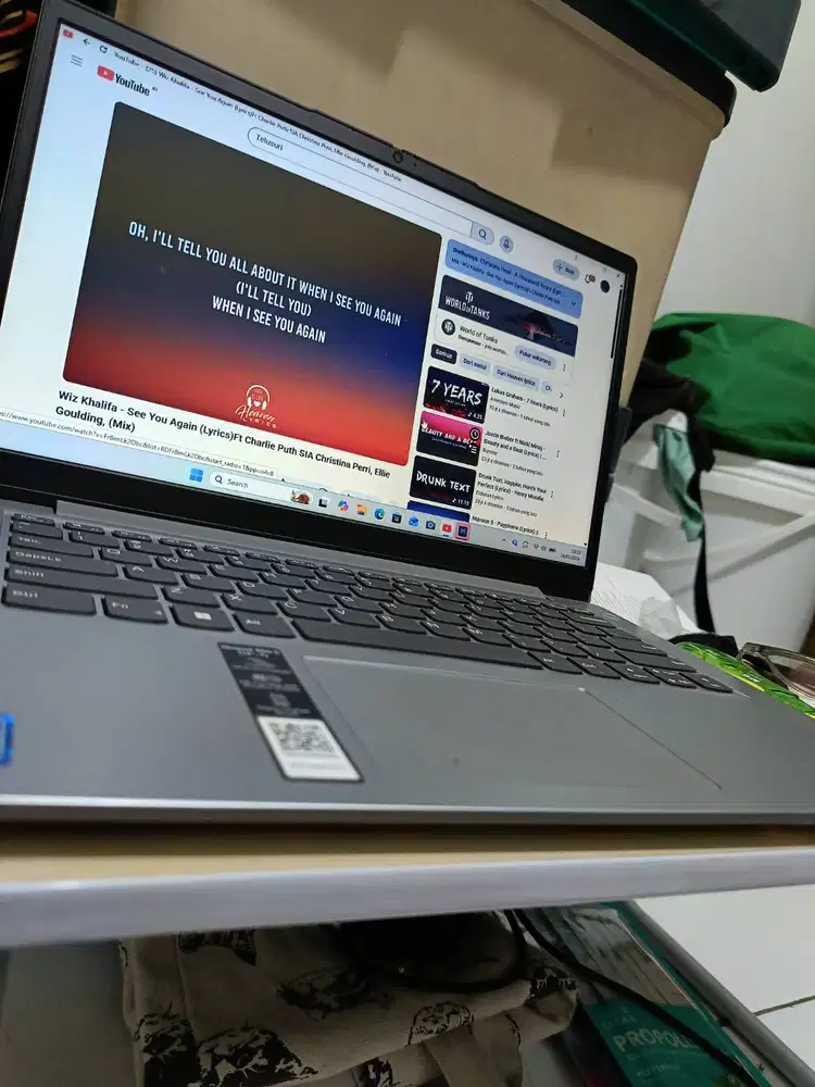 Laptop Lenovo IdeaPad 1 14IGL7, RAM 8 GB, penyimpanan 230 GB,