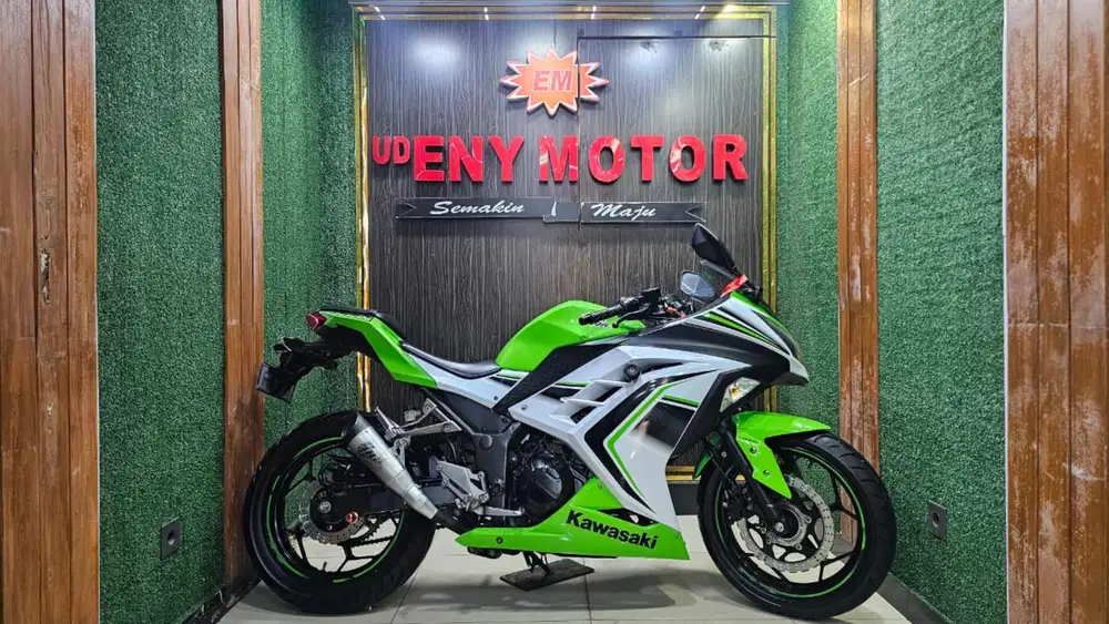 UD ENY MOTOR - Kawasaki Ninja 250 ABS thn 2016 mulus
