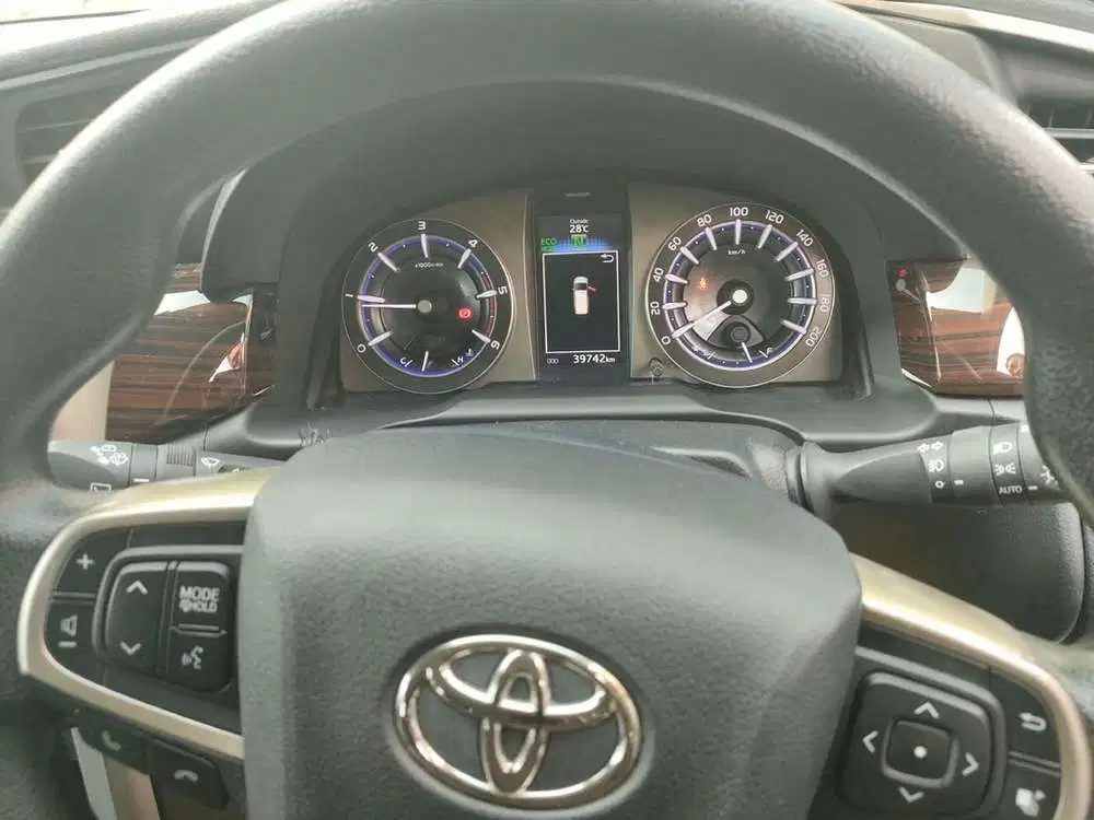 Toyota Kijang Innova 2022 Diesel