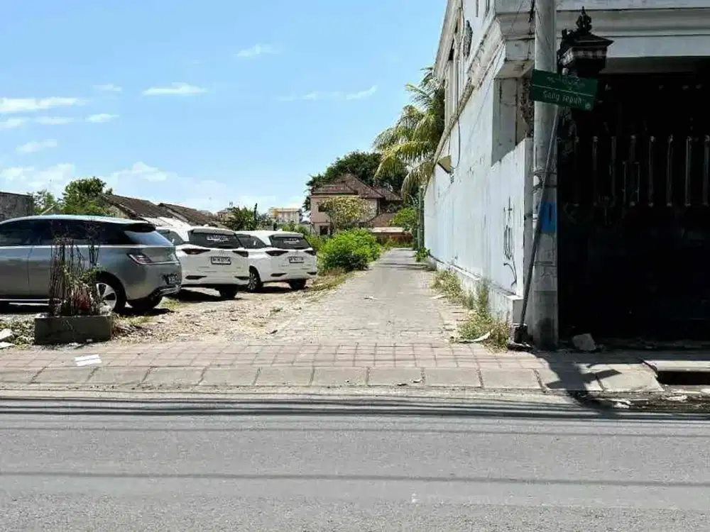 KAVLING LANGKA KUTA LEGIAN - PINGGIR JALAN RAYA