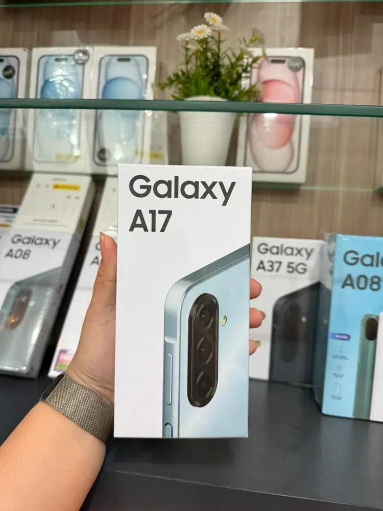 Samsung galaxy A17 4/128gb light blue new